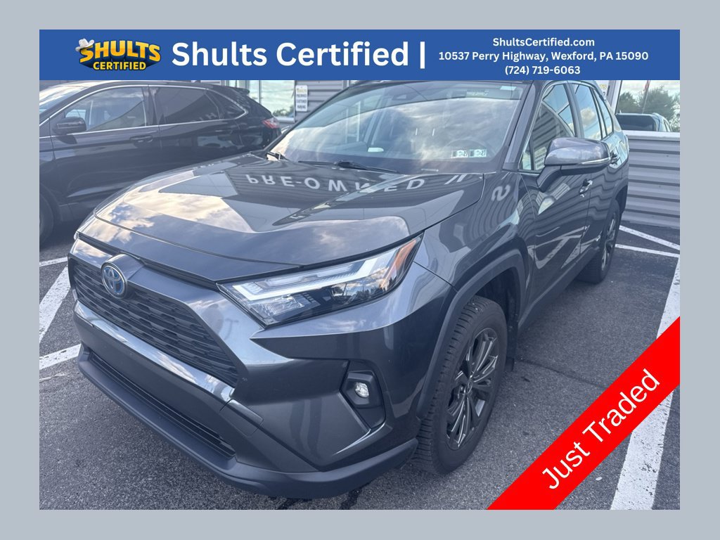Used 2022 Toyota RAV4 XLE Premium AWD/4WD image 1