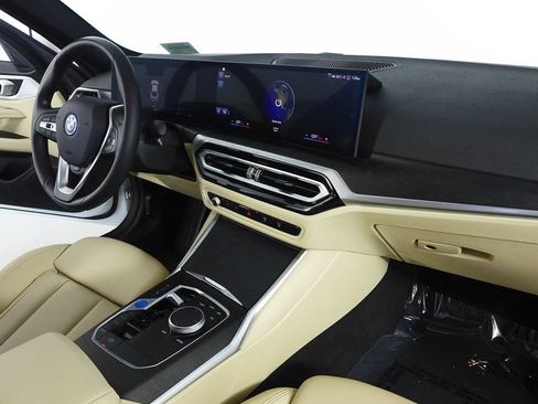 Used 2023 BMW i4 eDrive35 w/ Premium Package RWD image 13
