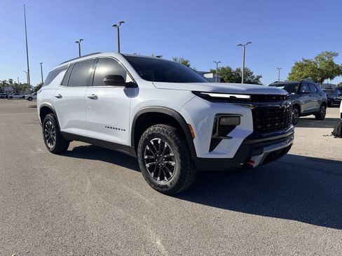 New 2026 Chevrolet Traverse Z71 AWD/4WD image 2
