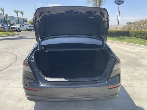 Used 2025 Honda Accord SE image 26