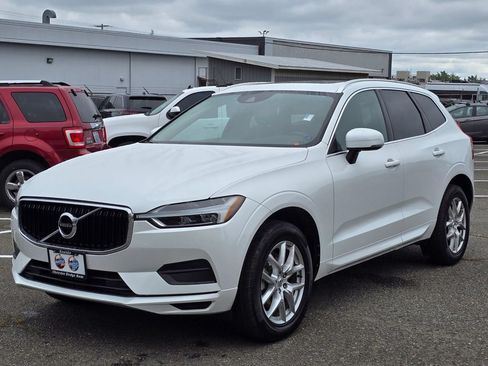 Used 2020 Volvo XC60 T5 Momentum AWD/4WD image 3