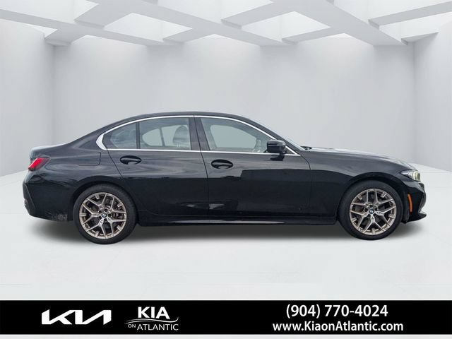 Used 2025 BMW 330i Sedan RWD image 2
