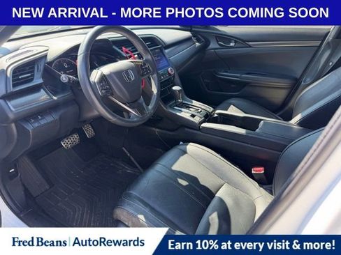 Used 2017 Honda Civic Sport Touring image 9