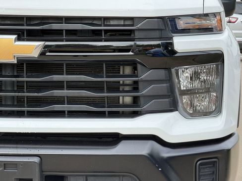 Used 2024 Chevrolet Silverado 2500 W/T w/ WT Convenience Package image 10