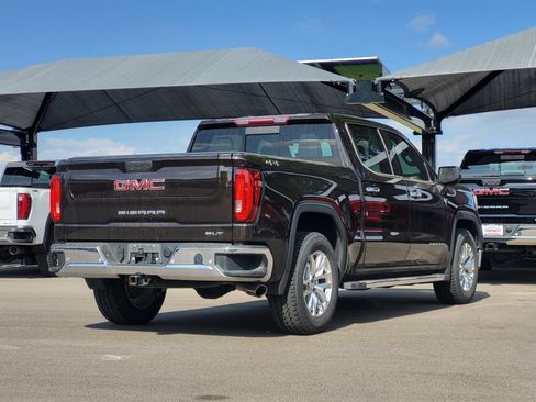 Used 2019 GMC Sierra 1500 SLT w/ SLT Premium Plus Package AWD/4WD image 7