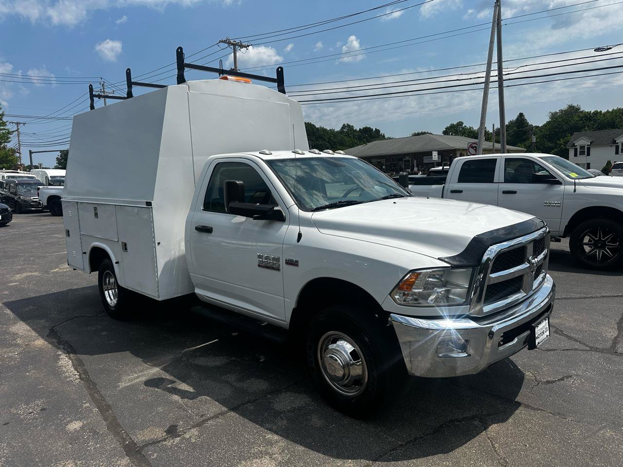 Used 2018 RAM 3500 Tradesman w/ Power & Remote Entry Group AWD/4WD image 3