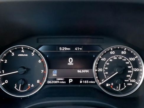 Used 2022 Mitsubishi Outlander SEL Black Edition image 6