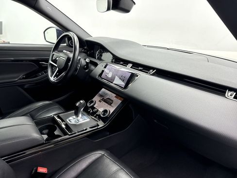 Used 2022 Land Rover Range Rover Evoque R-Dynamic S image 35