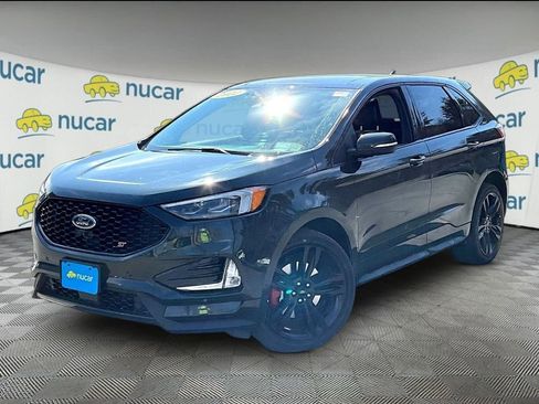 Used 2022 Ford Edge ST w/ Equipment Group 401A image 3