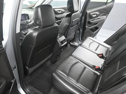 Used 2024 GMC Terrain SLT w/ Elevation Edition AWD/4WD image 15