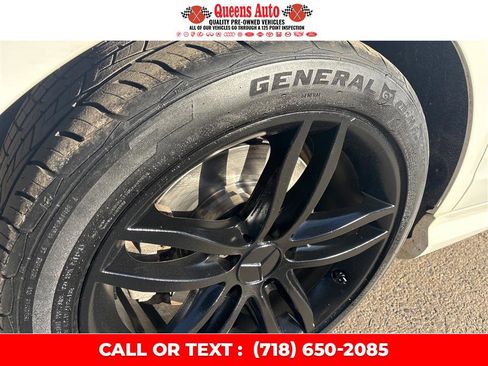 Used 2013 Mercedes-Benz C 300 Sport w/ Multimedia Pkg image 30