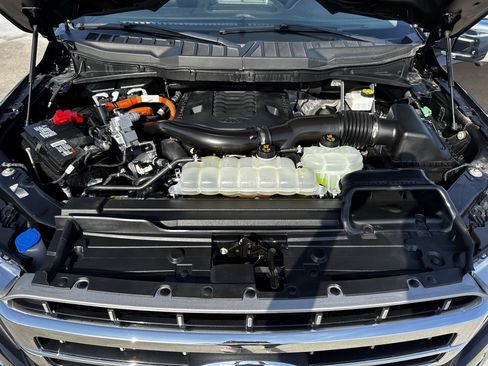 Used 2023 Ford F150 Lariat w/ Trailer Tow Package image 32