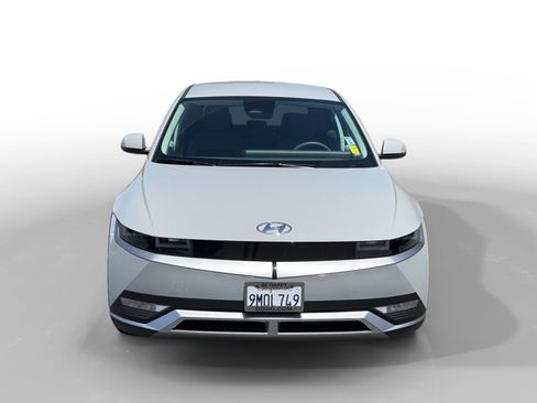 Certified 2024 Hyundai Ioniq 5 SE RWD image 8