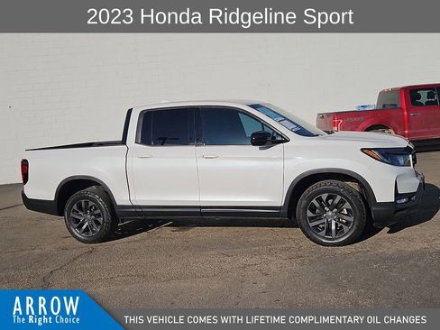 Used 2023 Honda Ridgeline Sport image 14