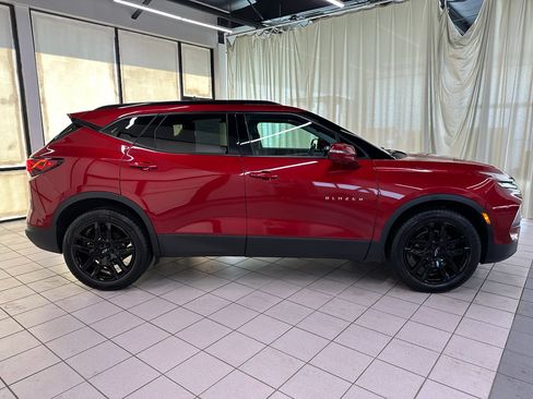 Certified 2023 Chevrolet Blazer LT AWD/4WD image 3
