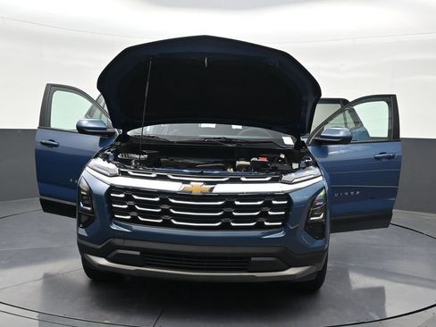 Used 2025 Chevrolet Equinox LT FWD image 40