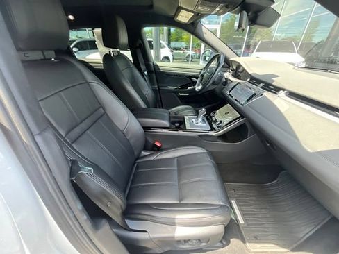 Used 2020 Land Rover Range Rover Evoque SE AWD/4WD image 11