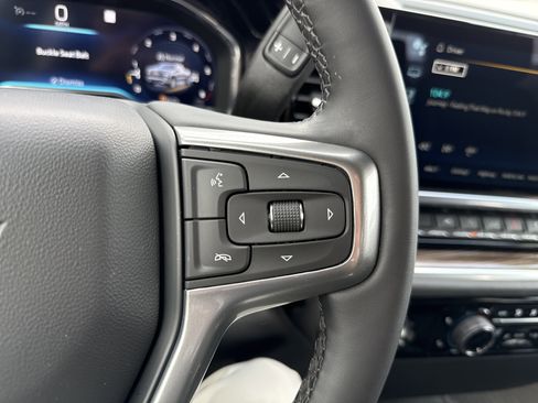 Used 2023 Chevrolet Silverado 1500 LT image 19