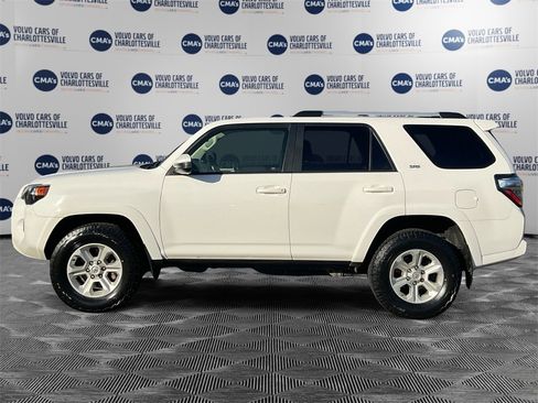 Used 2019 Toyota 4Runner SR5 image 2