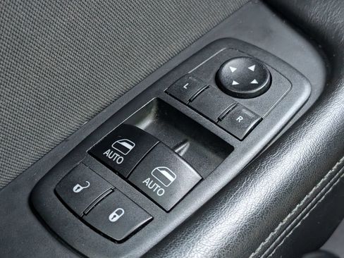 Used 2018 Dodge Challenger SXT w/ Blacktop Package RWD image 17