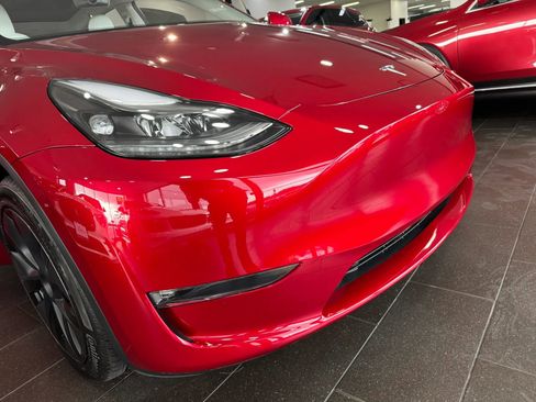 Used 2024 Tesla Model Y Long Range image 31
