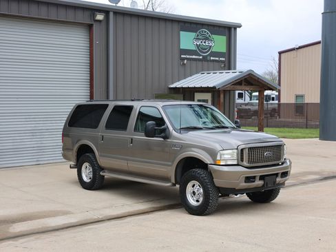 Used 2003 Ford Excursion Eddie Bauer image 15