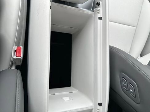 New 2026 Hyundai Ioniq 9 Limited w/ Tow & Go Package image 23