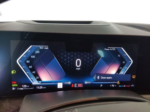 Used 2023 BMW X7 xDrive40i w/ Premium Package image 18