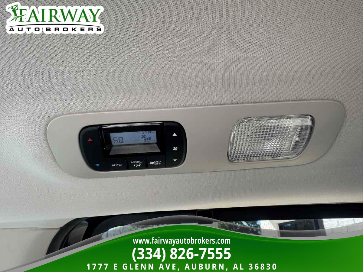 Used 2025 Honda Odyssey Elite image 28