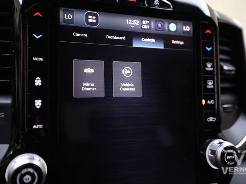 New 2025 RAM 2500 Big Horn image 30