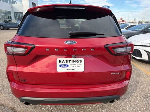 Certified 2024 Ford Escape ST-Line Elite image 5