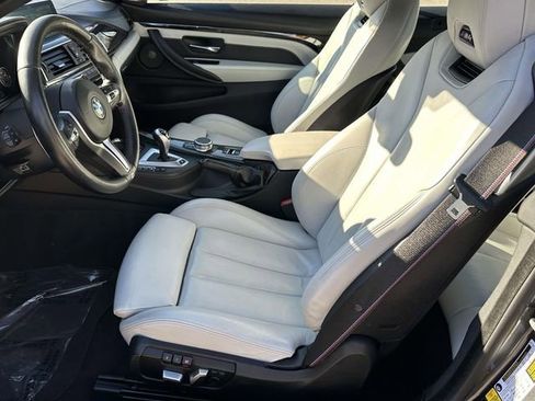 Used 2018 BMW M4 Convertible w/ Competition Package image 22