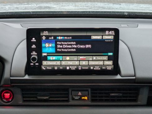 Certified 2025 Honda Pilot TrailSport image 23