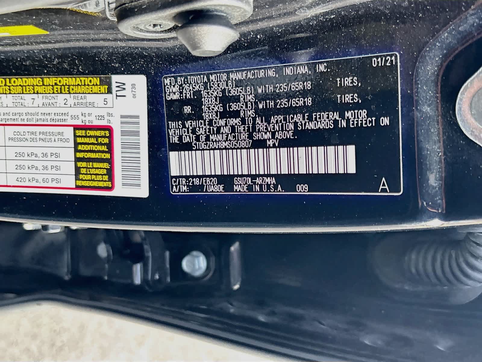 Used 2021 Toyota Highlander XLE FWD image 28