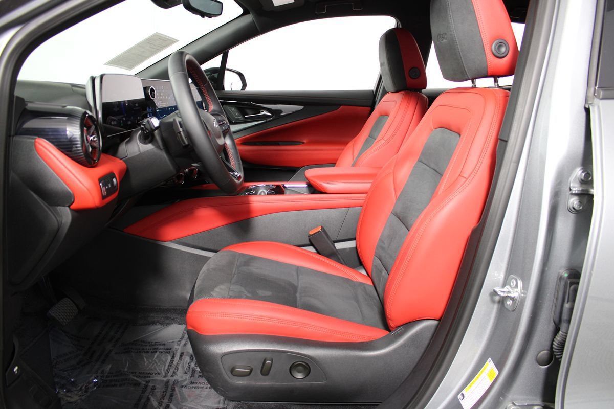 Used 2024 Chevrolet Blazer EV RS RWD image 6