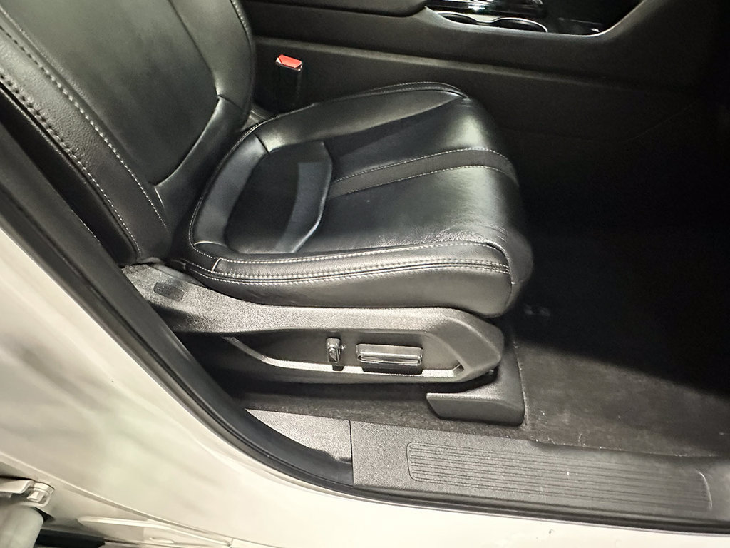 Used 2025 Honda Pilot EX-L image 27