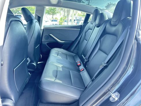 Used 2025 Tesla Model 3 Long Range RWD image 14