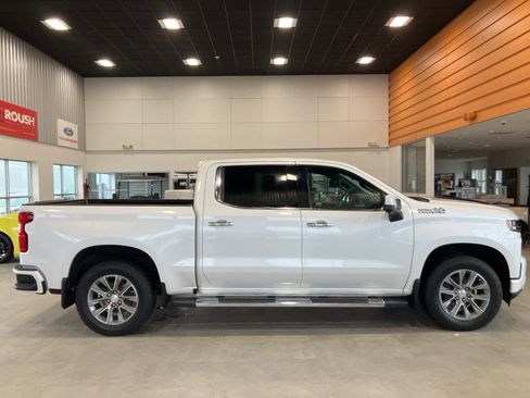 Used 2019 Chevrolet Silverado 1500 High Country image 4