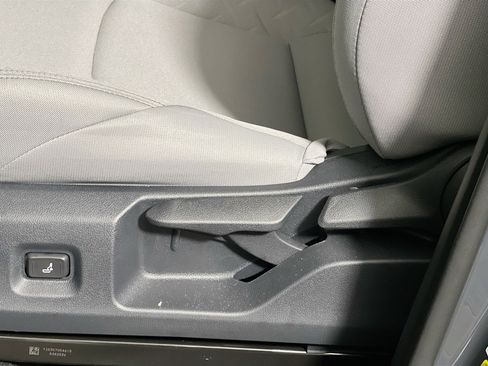 New 2026 Toyota Tacoma SR5 image 15