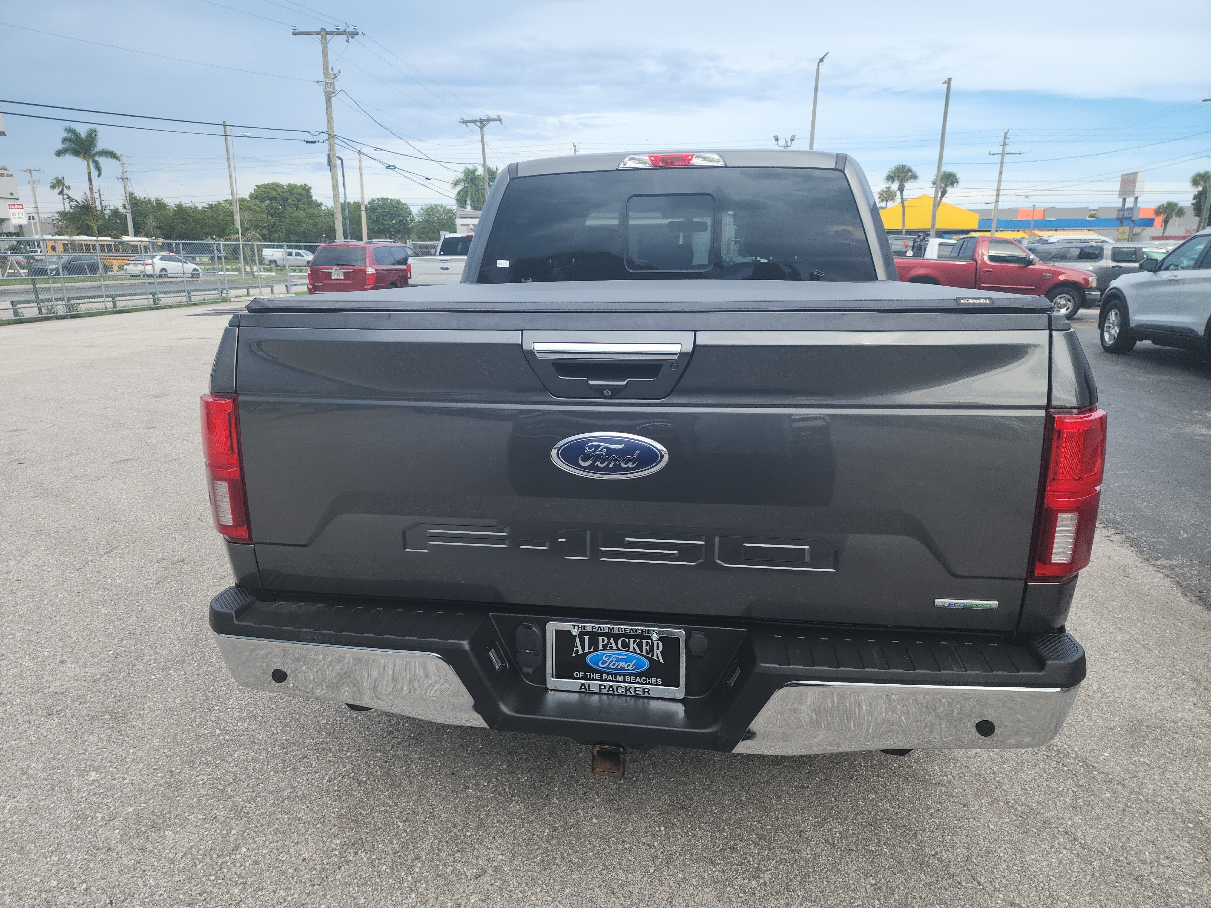 Used 2018 Ford F150 Lariat RWD image 4