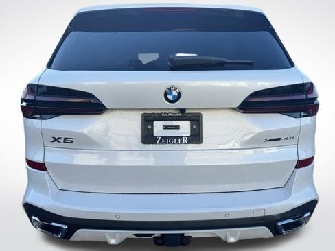 New 2026 BMW X5 xDrive40i w/ M Sport Package image 5
