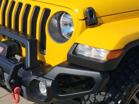 Used 2021 Jeep Wrangler Unlimited Sport AWD/4WD image 12