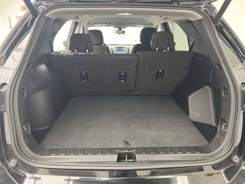 Used 2019 Chevrolet Equinox LT AWD/4WD image 28