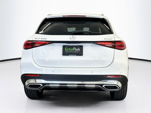 Used 2025 Mercedes-Benz GLC 300 4MATIC image 7