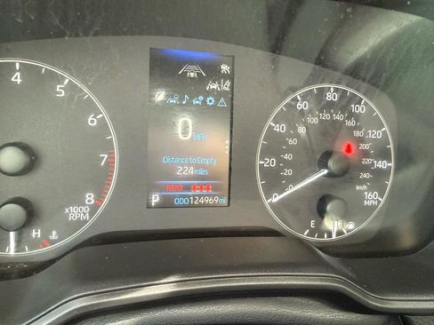 Used 2023 Toyota Corolla LE w/ LE Convenience Package FWD image 24