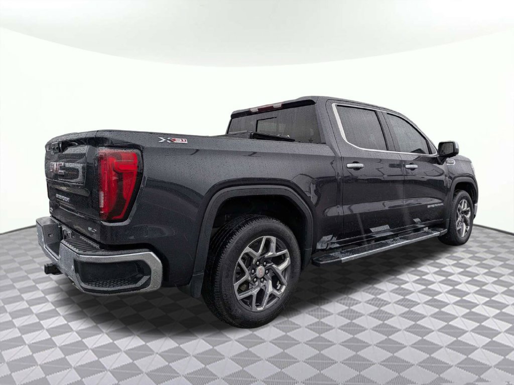 Used 2024 GMC Sierra 1500 SLT w/ SLT Premium Plus Package AWD/4WD image 3