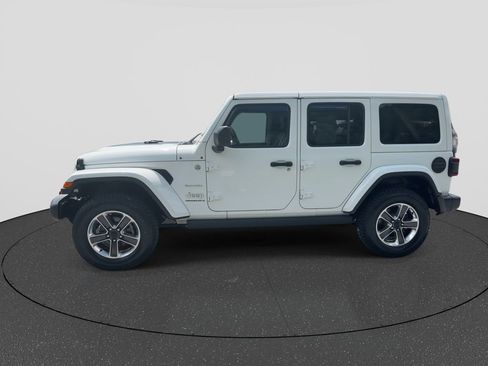 Used 2024 Jeep Wrangler Unlimited Sahara w/ Safety Group AWD/4WD image 5