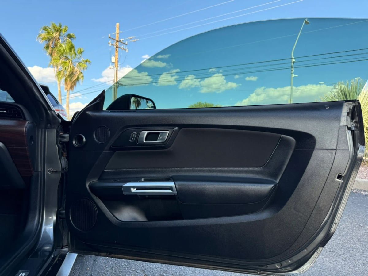 Used 2019 Ford Mustang GT w/ Performance Package - Level 2 RWD image 32