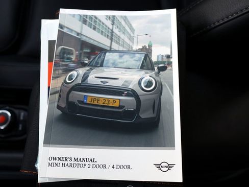 Used 2022 MINI Cooper S FWD image 33