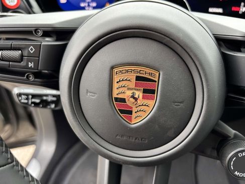New 2026 Porsche Macan 4S Electric AWD/4WD image 32